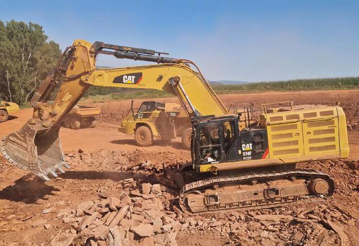 pasove rypadlo cat374f